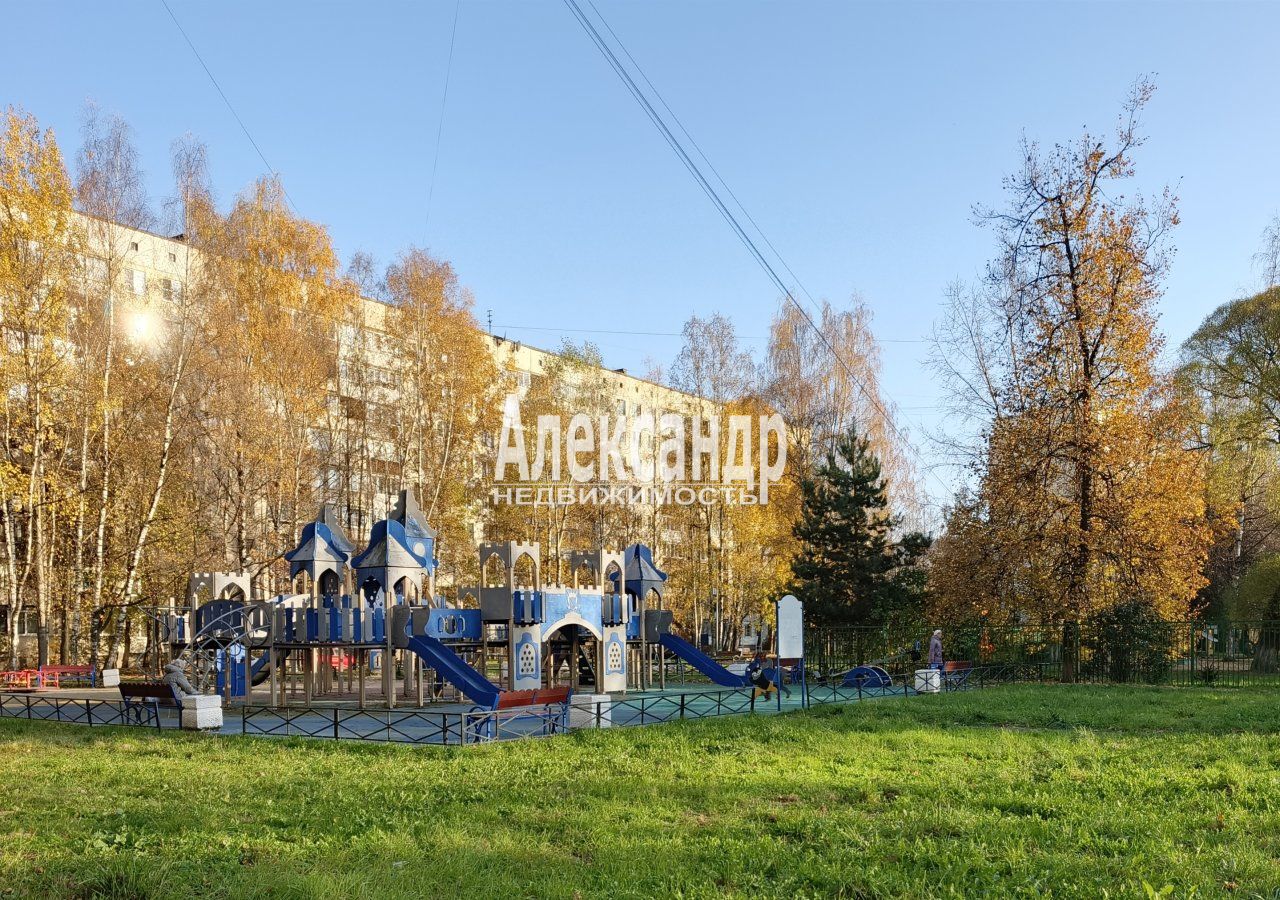 1-комнатная квартира (29м2) на продажу по адресу Санкт-Петербург, проспект Солидарности, 8Бк1— фото 18 из 20