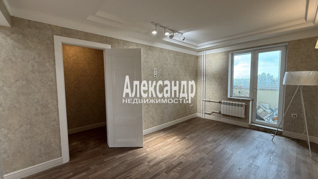 3-комнатная квартира (88м2) в аренду по адресу Санкт-Петербург, территория Горелово, Красносельское шоссе, 54к3, подъезд 4— фото 12 из 17