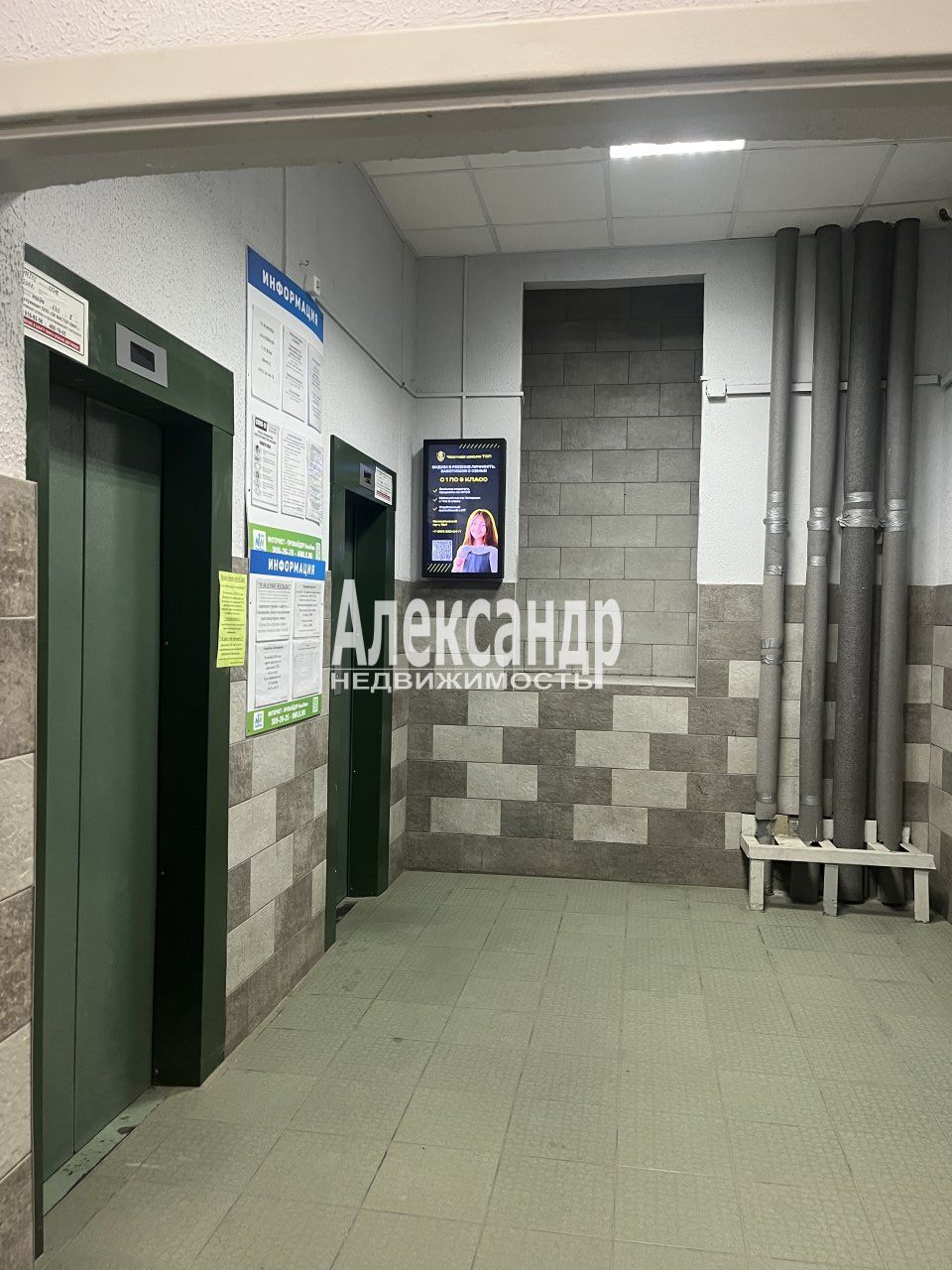 2-комнатная квартира (74м2) на продажу по адресу Санкт-Петербург, аллея Поликарпова, 6к1— фото 4 из 15