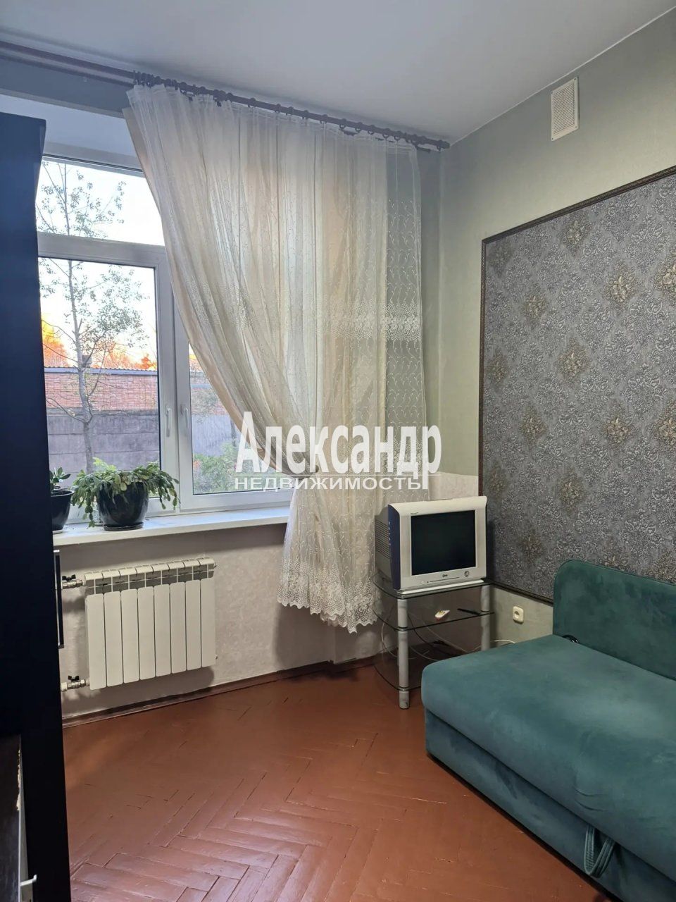 2-комнатная квартира (35м2) на продажу по адресу Санкт-Петербург, Сестрорецк, улица Борисова, 9к2, подъезд 1— фото 4 из 13