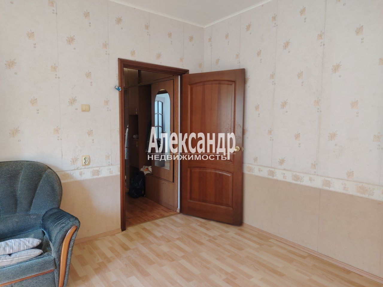 2-комнатная квартира (63м2) на продажу по адресу Ленинградская область, Всеволожский район, Сертолово, Кленовая улица, 5к1, подъезд 1— фото 14 из 16