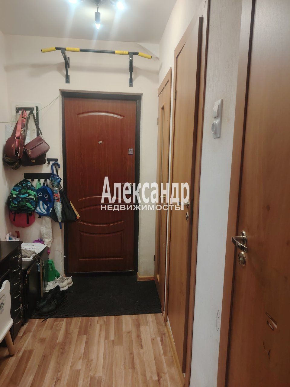2-комнатная квартира (45м2) на продажу по адресу Санкт-Петербург, Гражданский проспект, 117к1— фото 10 из 23