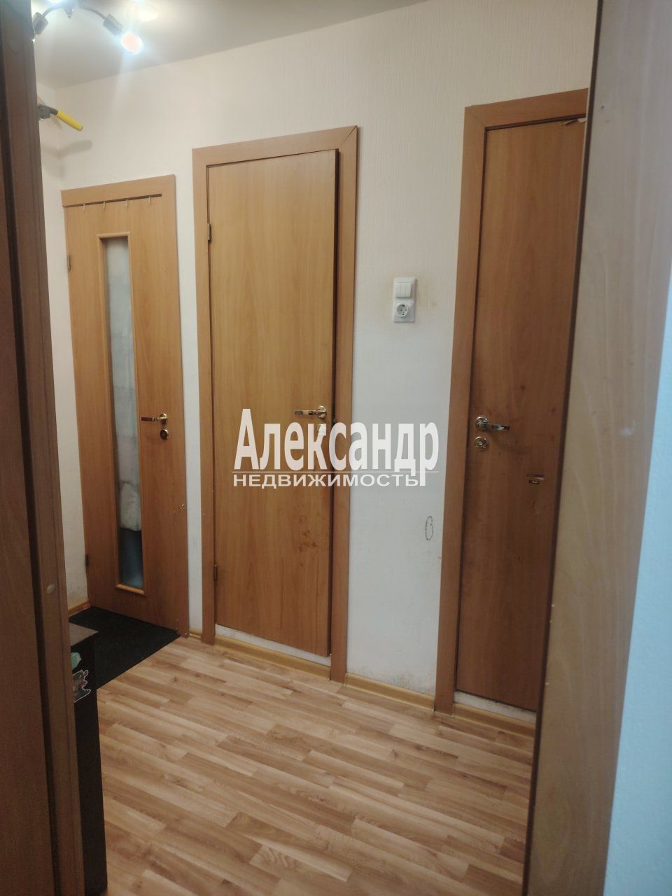 2-комнатная квартира (45м2) на продажу по адресу Санкт-Петербург, Гражданский проспект, 117к1— фото 11 из 23
