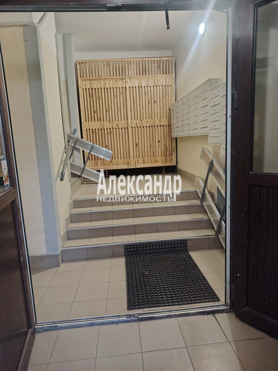 2-комнатная квартира (45м2) на продажу по адресу Санкт-Петербург, Гражданский проспект, 117к1— фото 22 из 23