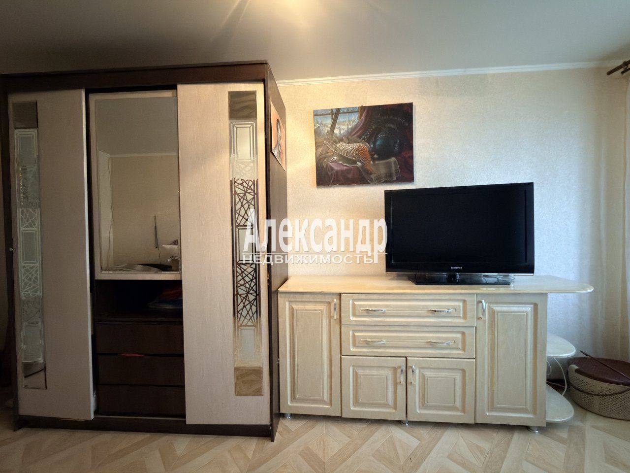 1-комнатная квартира (30м2) на продажу по адресу Санкт-Петербург, Караваевская улица, 25к3, подъезд 4— фото 3 из 10