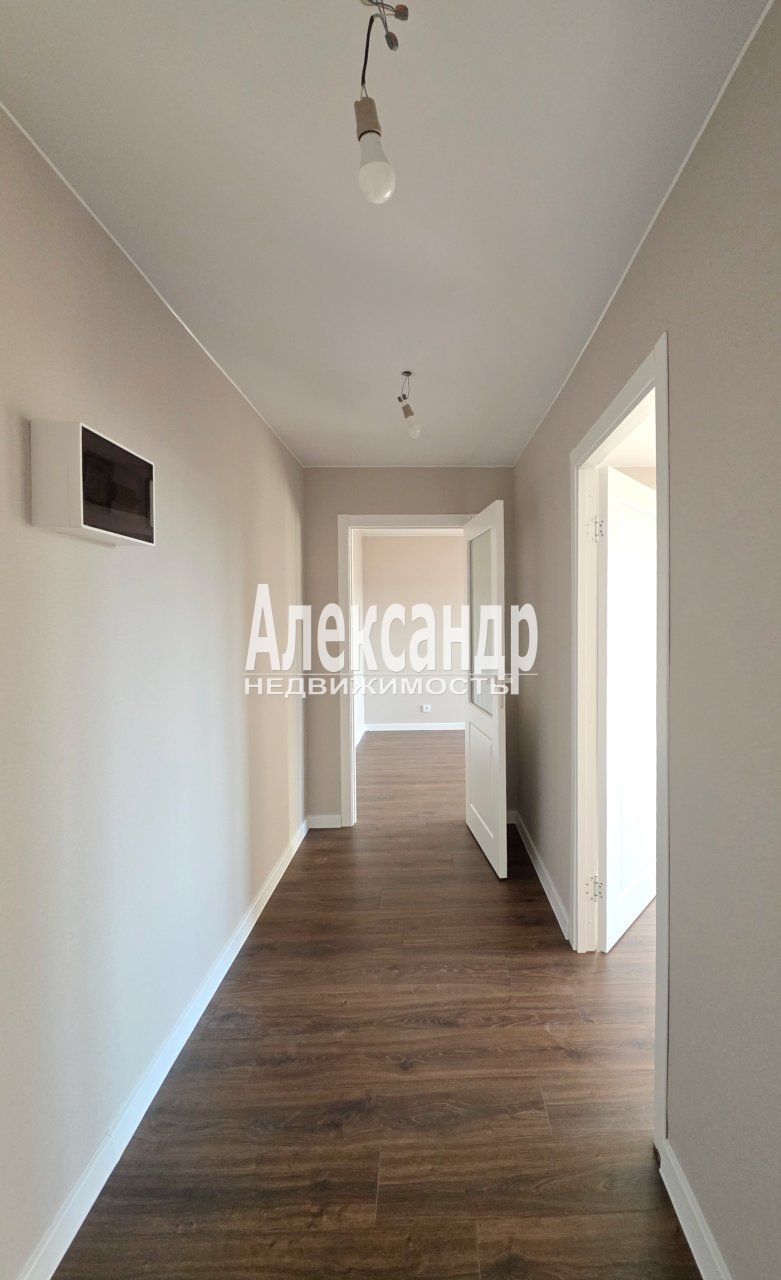 2-комнатная квартира (48м2) на продажу по адресу Санкт-Петербург, улица Зины Портновой, 11— фото 9 из 15