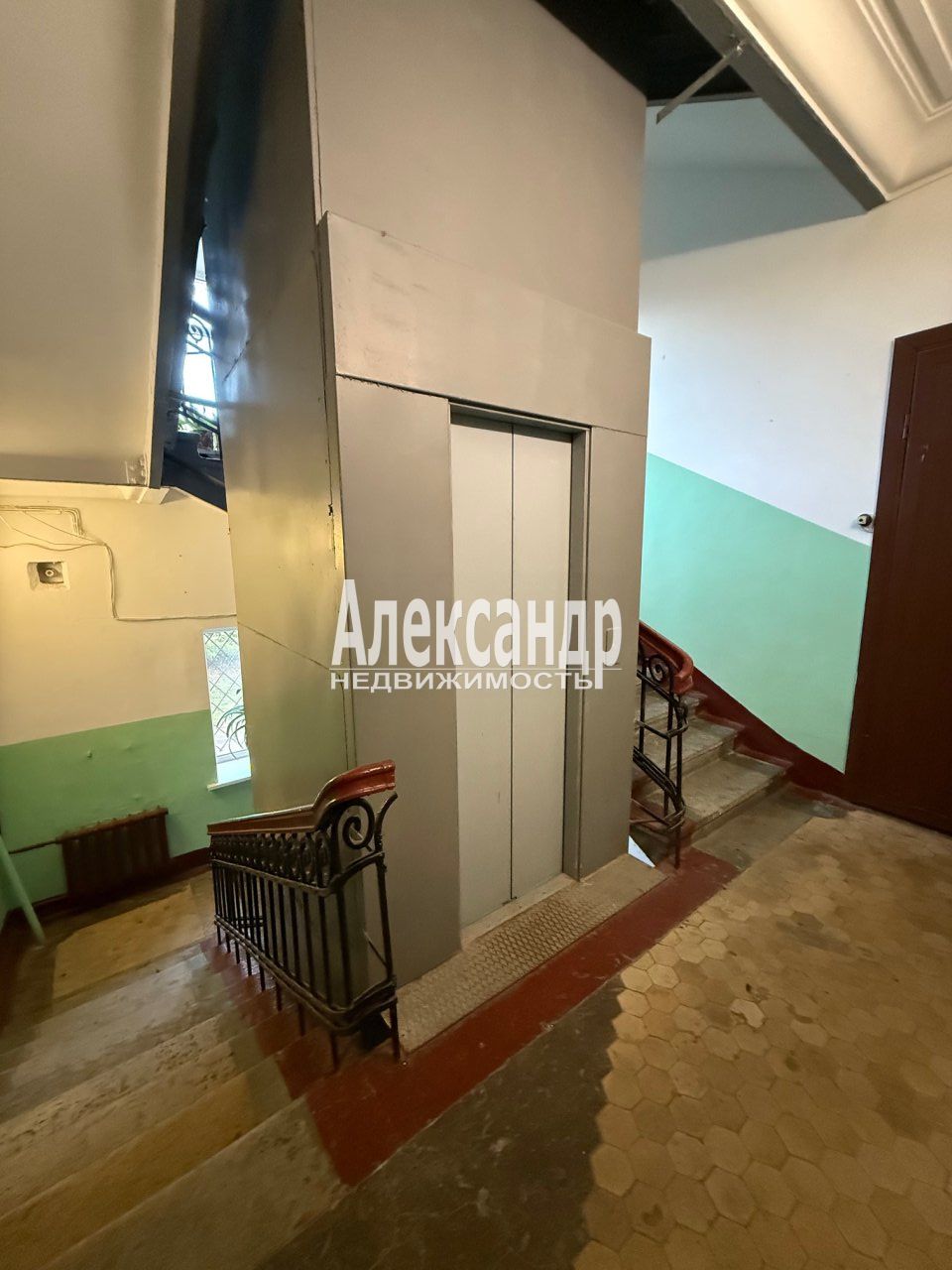 2-комнатная квартира (64м2) на продажу по адресу Санкт-Петербург, улица Зайцева, 6к1— фото 43 из 44