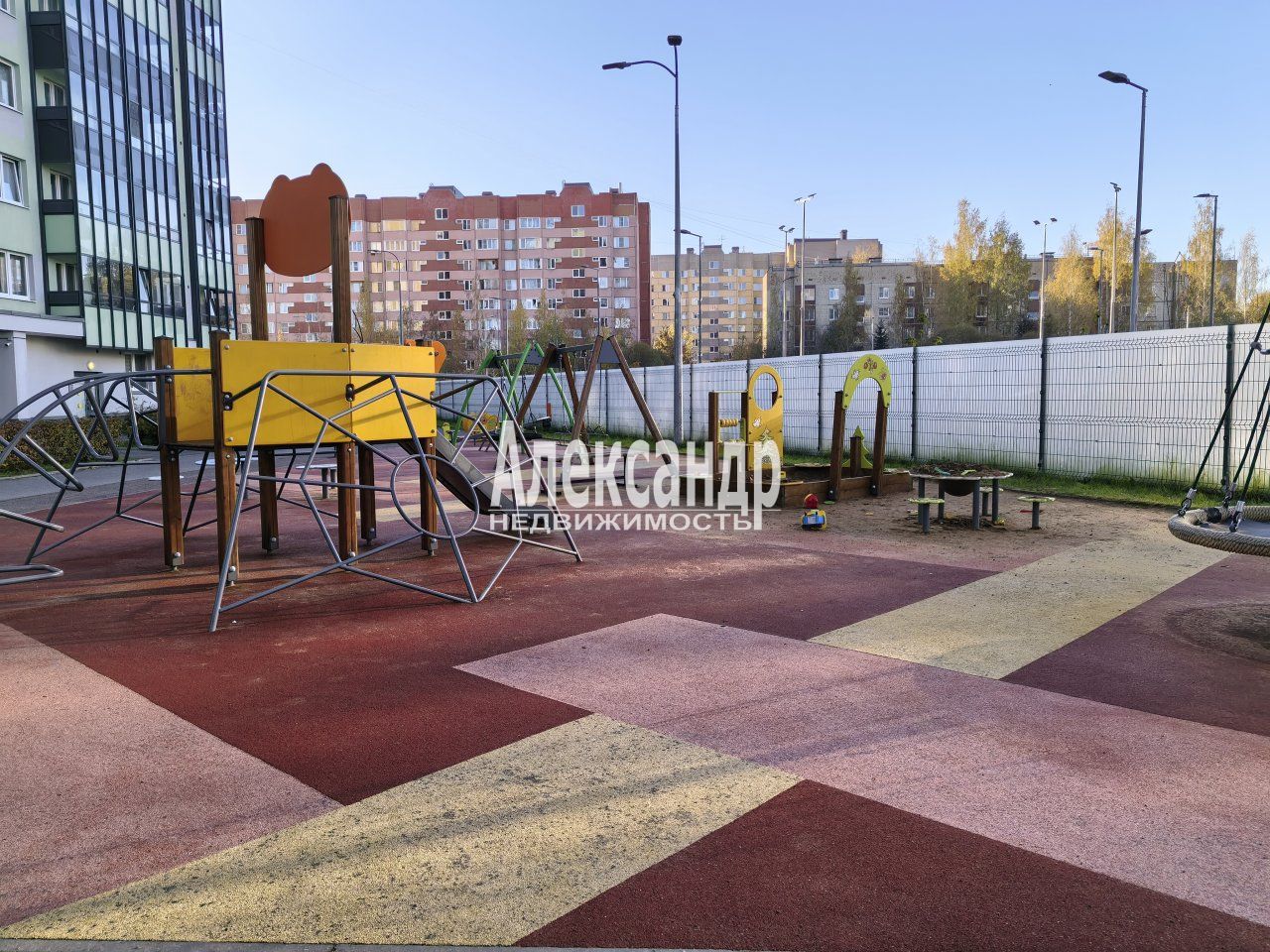 1-комнатная квартира (33м2) на продажу по адресу Санкт-Петербург, Северный проспект, 107— фото 17 из 18