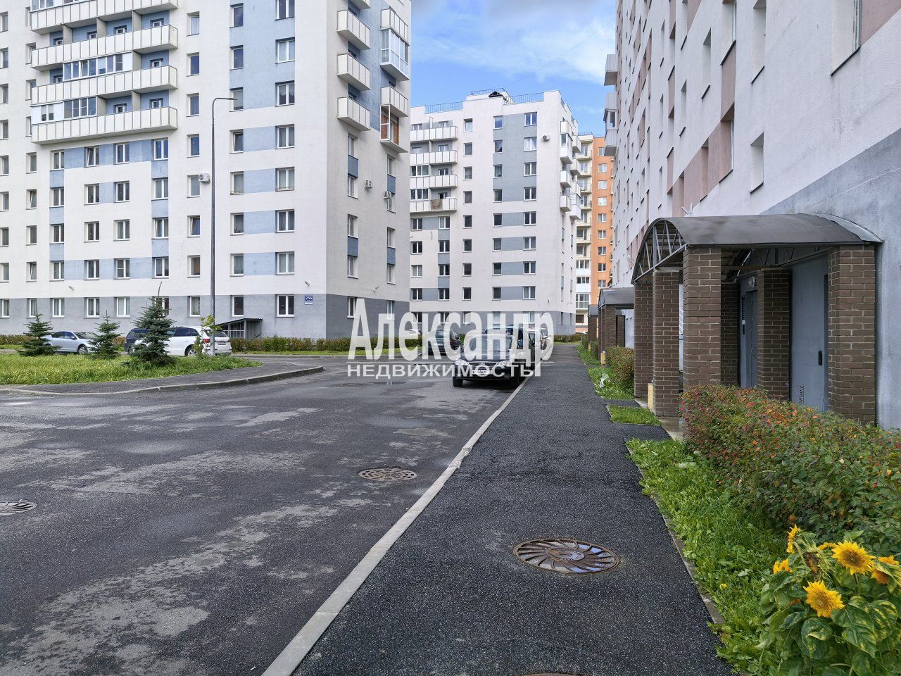 1-комнатная квартира (38м2) в аренду по адресу Санкт-Петербург, Пушкинский район, посёлок Шушары, Московское шоссе, 256к4— фото 18 из 22