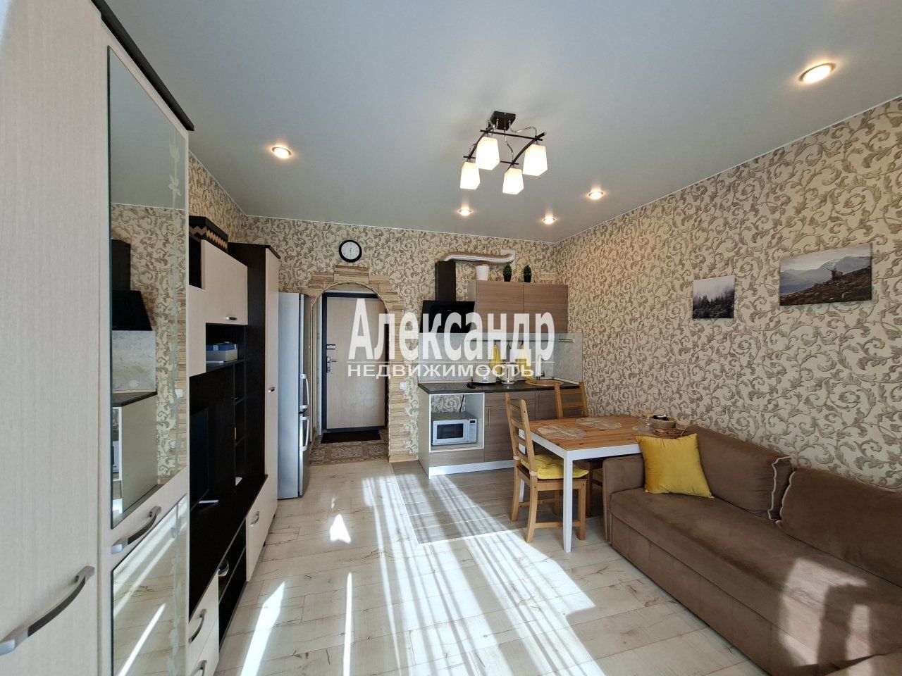 Студия (28м2) на продажу — фото 1 из 41