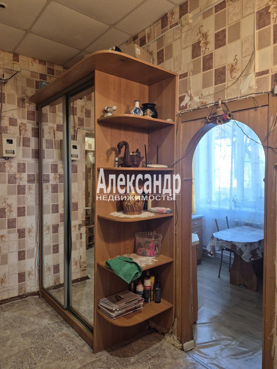 2-комнатная квартира (45м2) на продажу по адресу Ленинградская область, Кировск, улица Кирова, 25— фото 8 из 28
