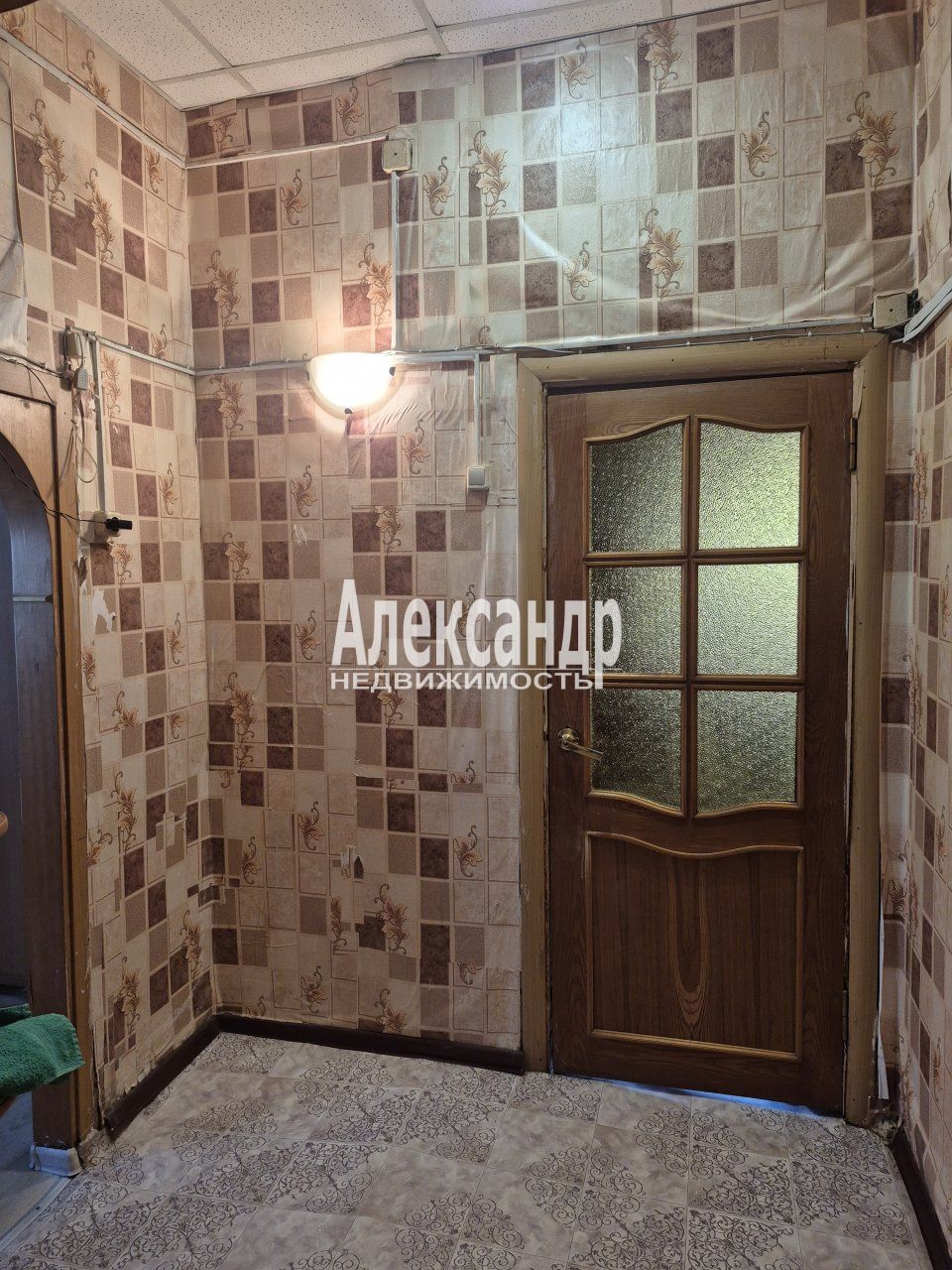 2-комнатная квартира (45м2) на продажу по адресу Ленинградская область, Кировск, улица Кирова, 25— фото 10 из 28