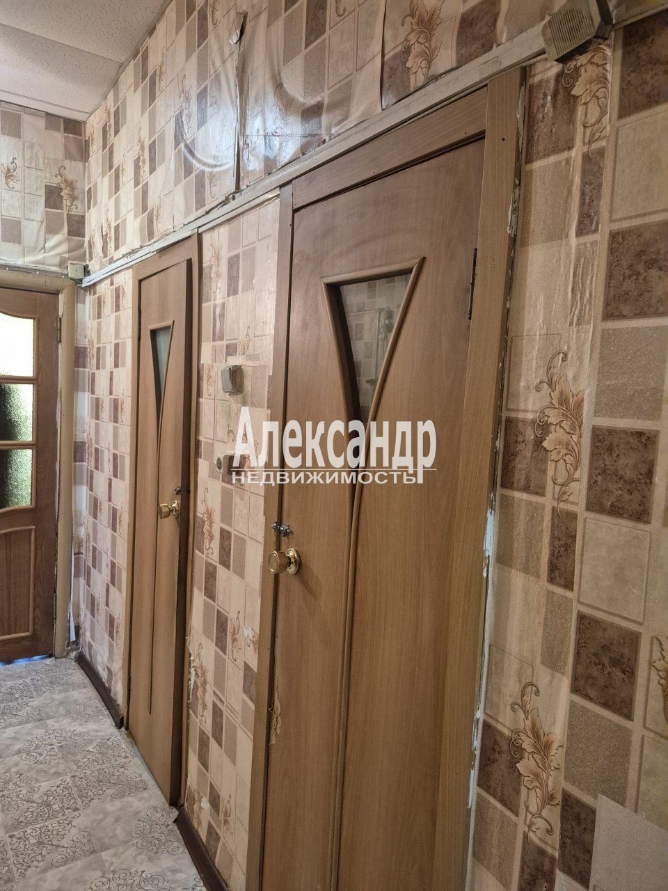 2-комнатная квартира (45м2) на продажу по адресу Ленинградская область, Кировск, улица Кирова, 25— фото 17 из 28