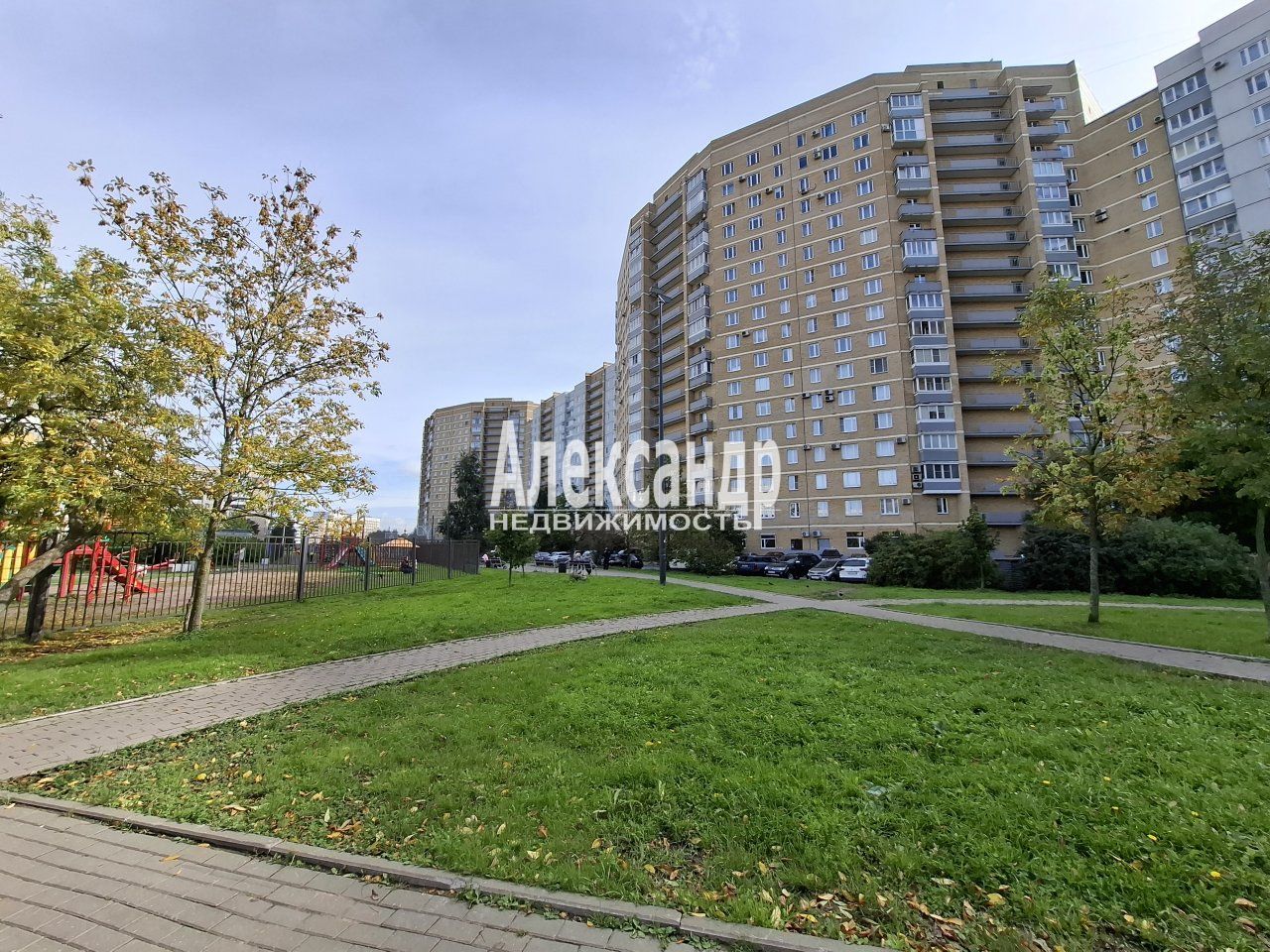 3-комнатная квартира (82м2) на продажу по адресу Санкт-Петербург, проспект Славы, 52к1— фото 20 из 21