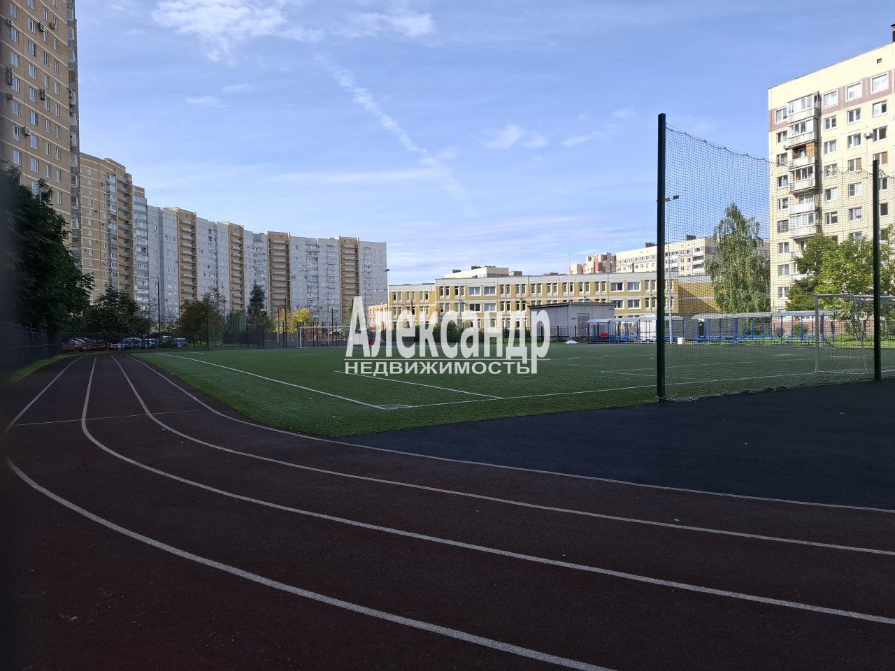 3-комнатная квартира (82м2) на продажу по адресу Санкт-Петербург, проспект Славы, 52к1— фото 19 из 21