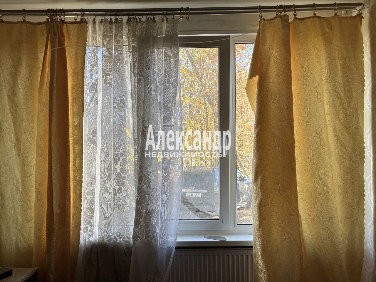 3-комнатная квартира (42м2) на продажу по адресу Ленинградская область, Приозерск, улица Калинина, 45— фото 3 из 13