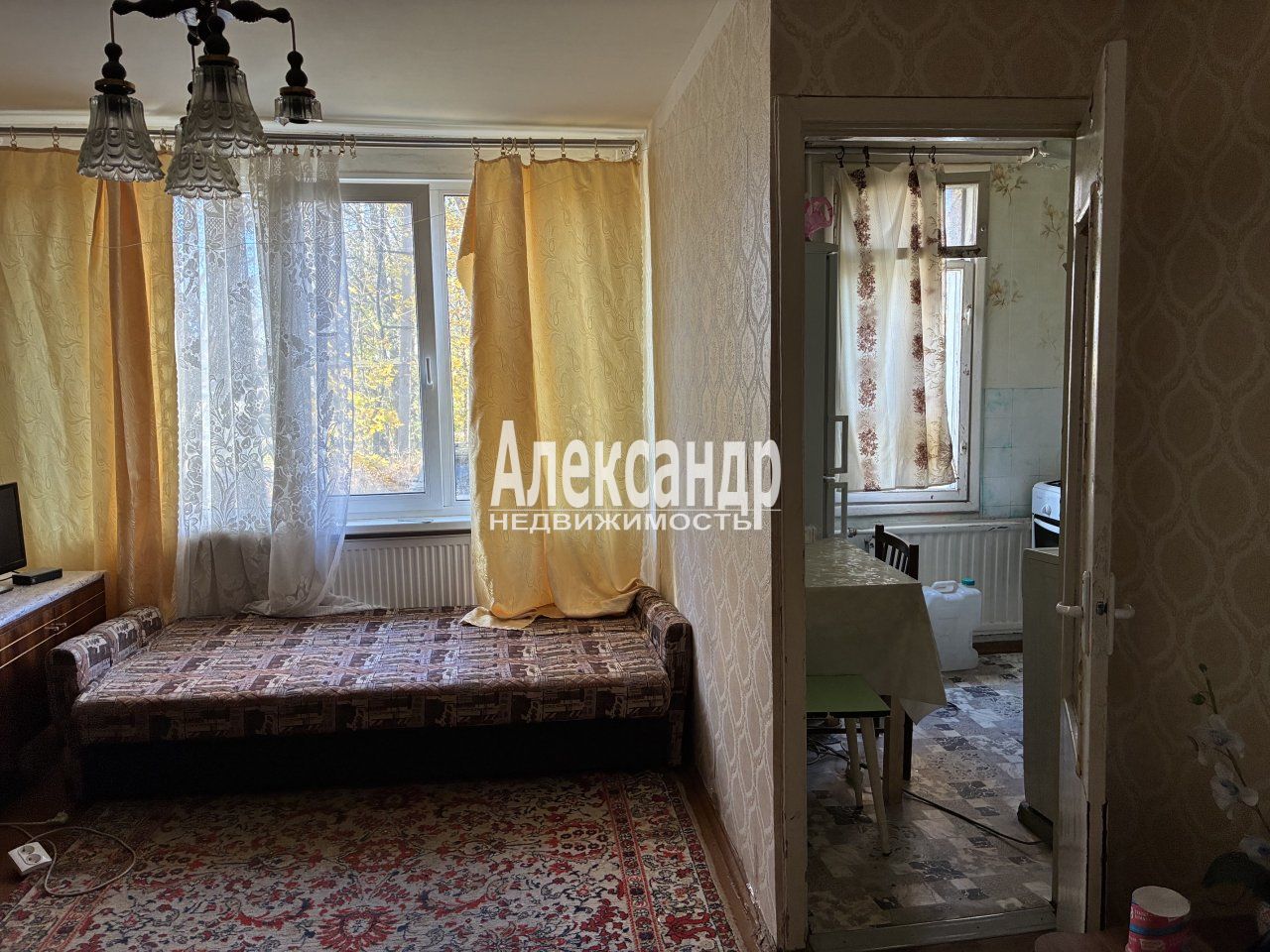 3-комнатная квартира (42м2) на продажу по адресу Ленинградская область, Приозерск, улица Калинина, 45— фото 9 из 13
