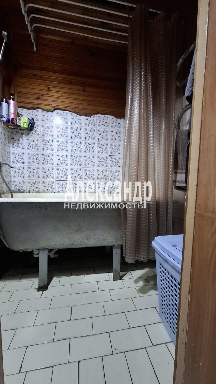 2-комнатная квартира (42м2) на продажу по адресу Ленинградская область, Кировск, Новая улица, 18— фото 13 из 19