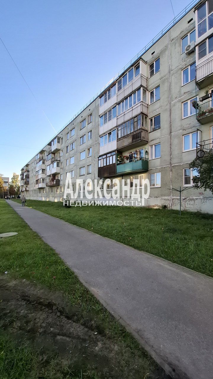 2-комнатная квартира (42м2) на продажу по адресу Ленинградская область, Кировск, Новая улица, 18— фото 15 из 19