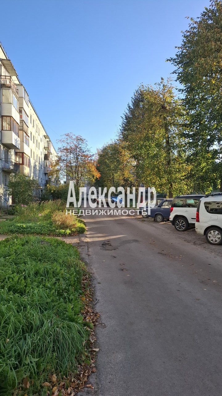 2-комнатная квартира (42м2) на продажу по адресу Ленинградская область, Кировск, Новая улица, 18— фото 17 из 19