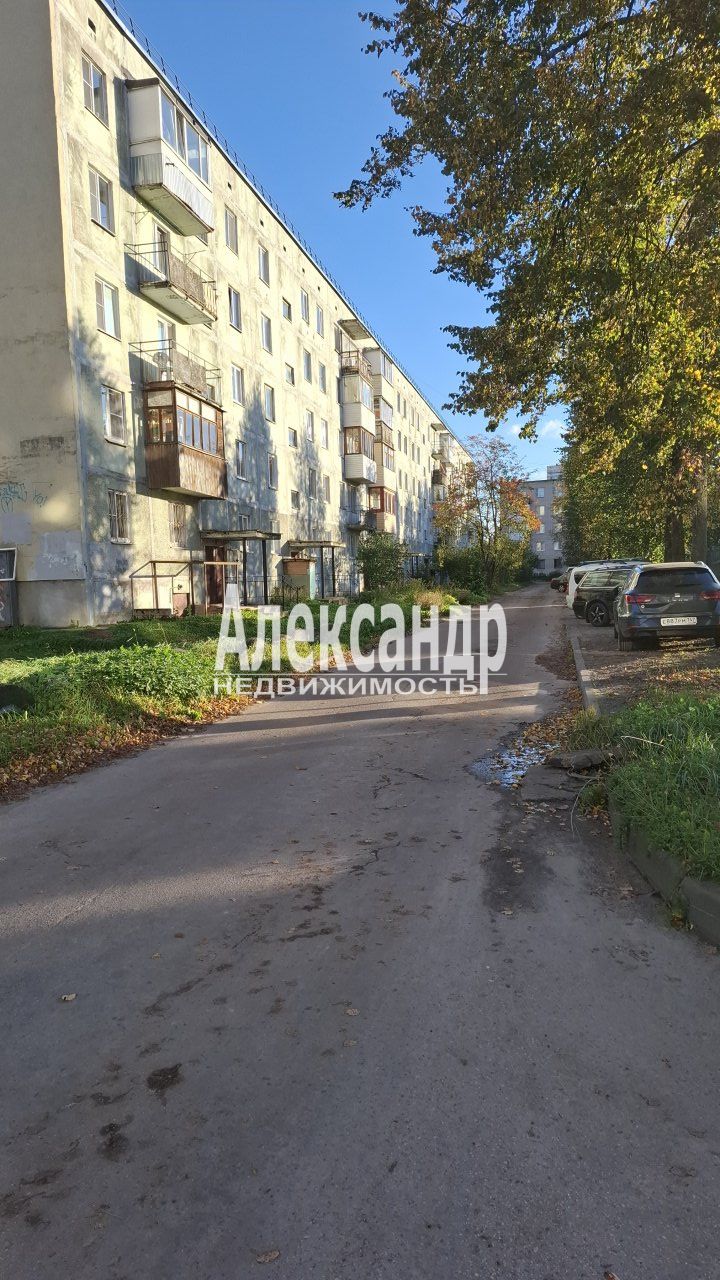 2-комнатная квартира (42м2) на продажу по адресу Ленинградская область, Кировск, Новая улица, 18— фото 18 из 19
