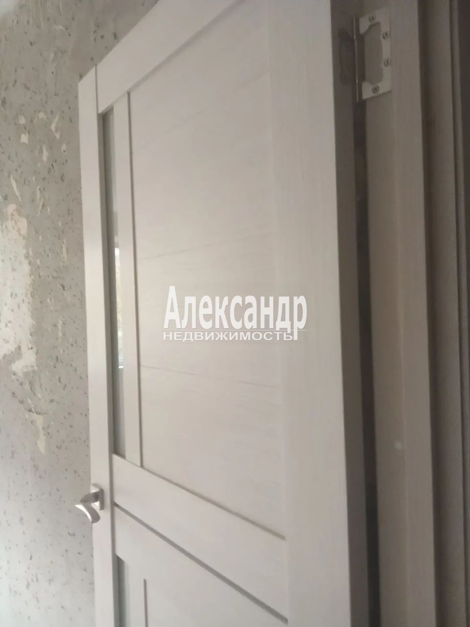3-комнатная квартира (56м2) на продажу по адресу Ленинградская область, Выборг, Рубежная улица, 36— фото 6 из 13