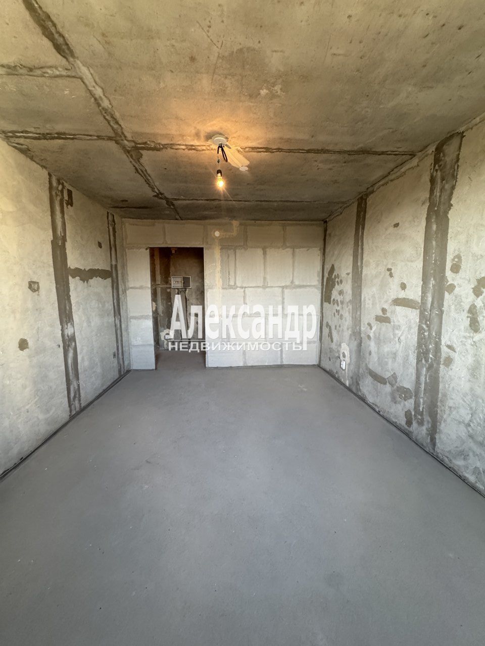 1-комнатная квартира (40м2) на продажу по адресу Ленинградская область, Всеволожский район, Заневское городское поселение, городской посёлок Янино-1, 7-я линия, 1— фото 3 из 23