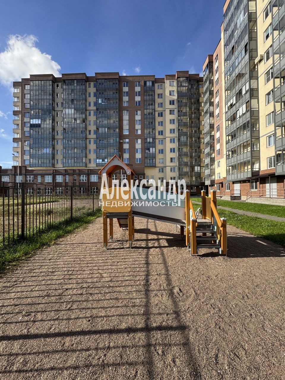 1-комнатная квартира (40м2) на продажу по адресу Ленинградская область, Всеволожский район, Заневское городское поселение, городской посёлок Янино-1, 7-я линия, 1— фото 22 из 23