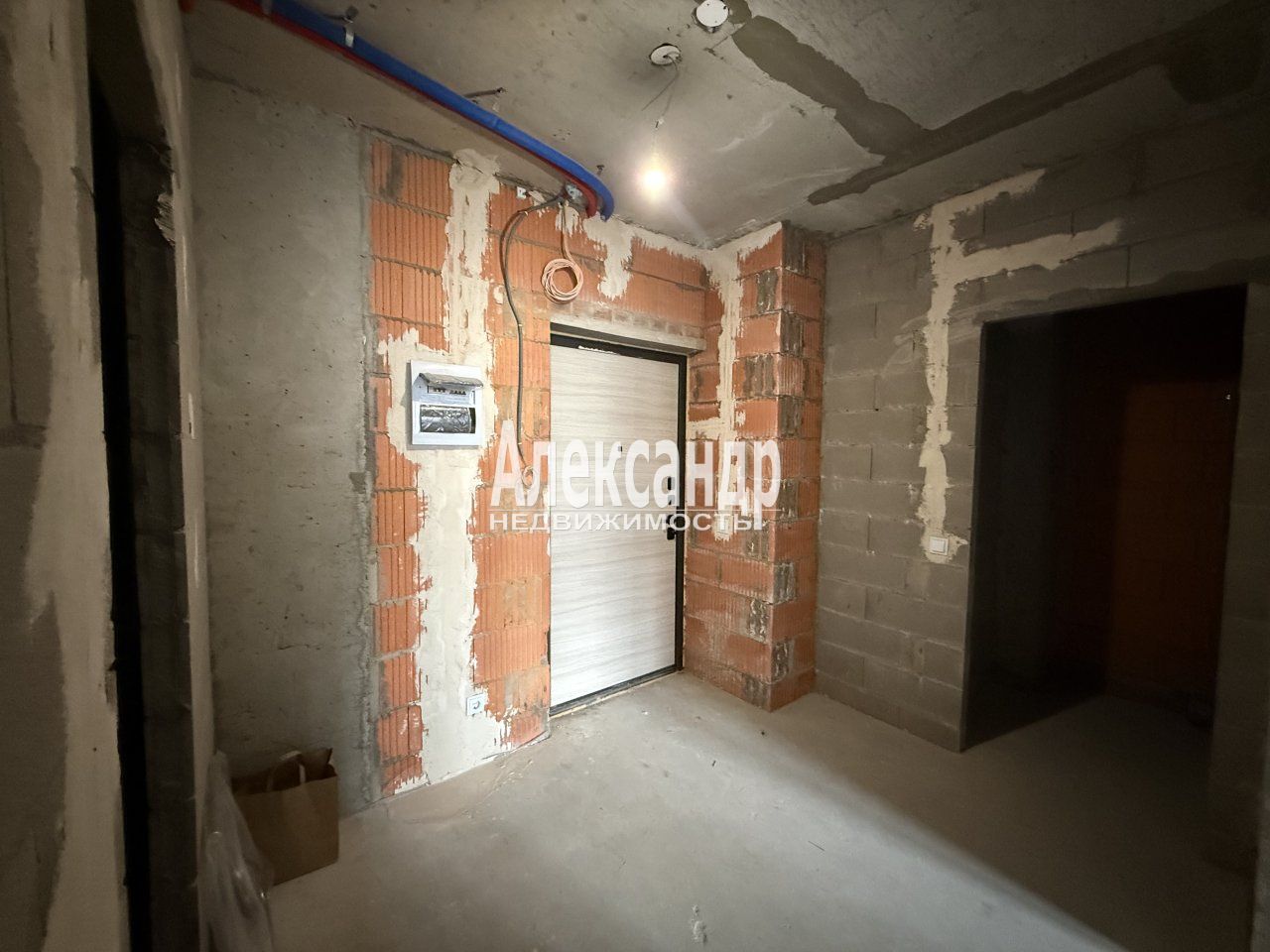 1-комнатная квартира (40м2) на продажу по адресу Санкт-Петербург, улица Типанова, 22, подъезд 6— фото 6 из 20