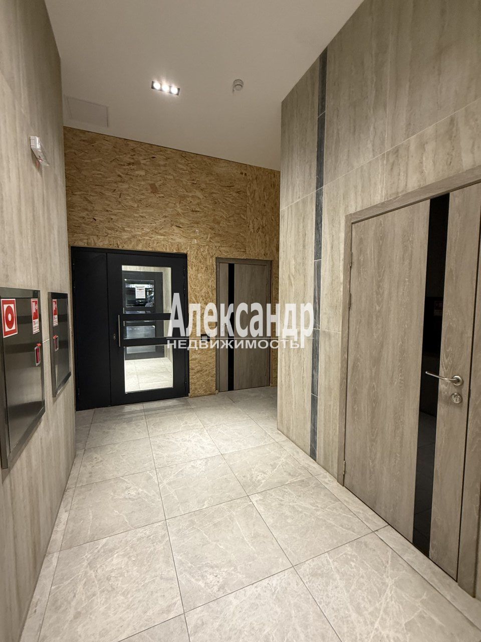 1-комнатная квартира (40м2) на продажу по адресу Санкт-Петербург, улица Типанова, 22, подъезд 6— фото 17 из 20
