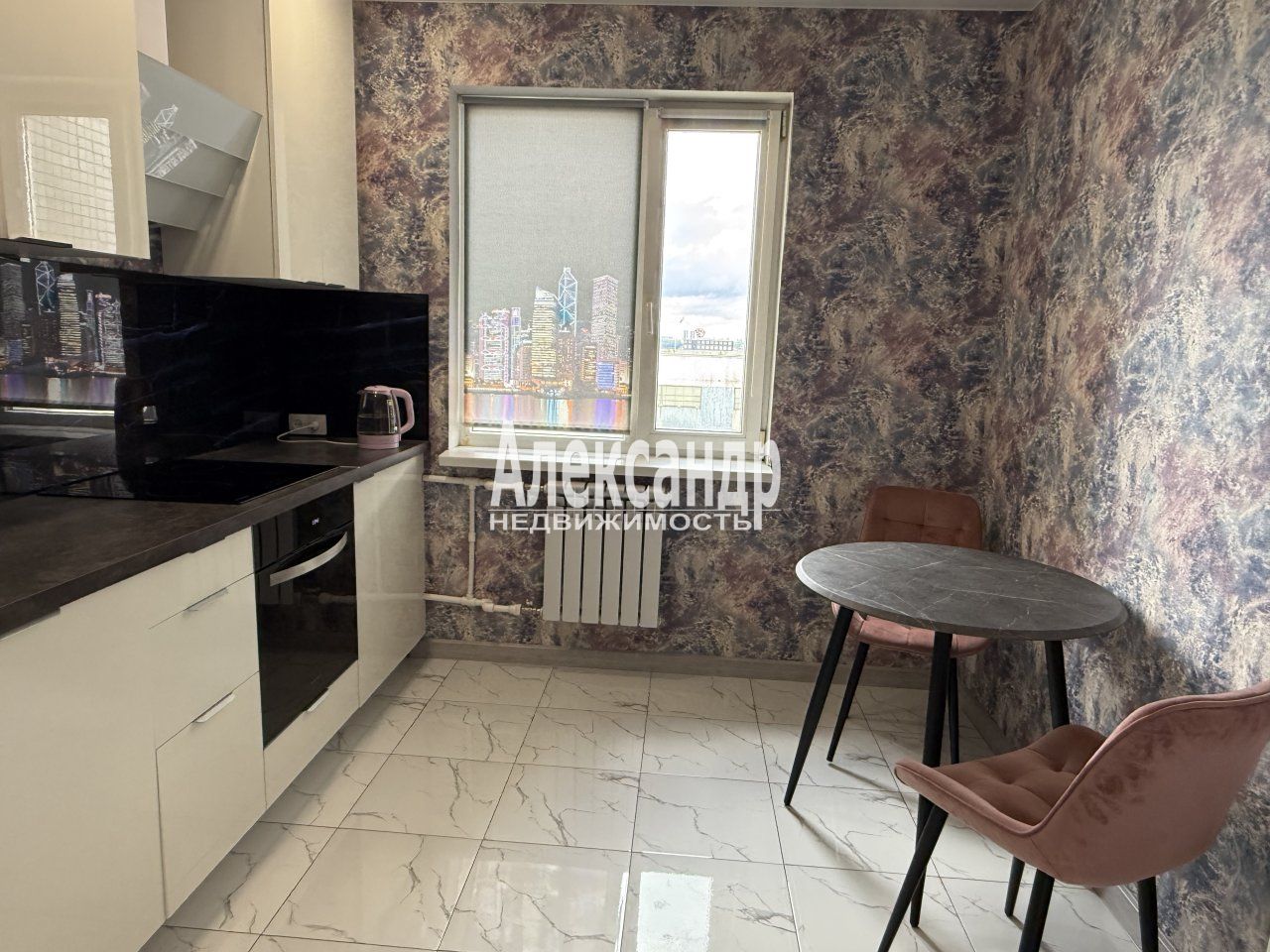 2-комнатная квартира (51м2) на продажу по адресу Санкт-Петербург, Пулковское шоссе, 15к3, подъезд 3— фото 2 из 19