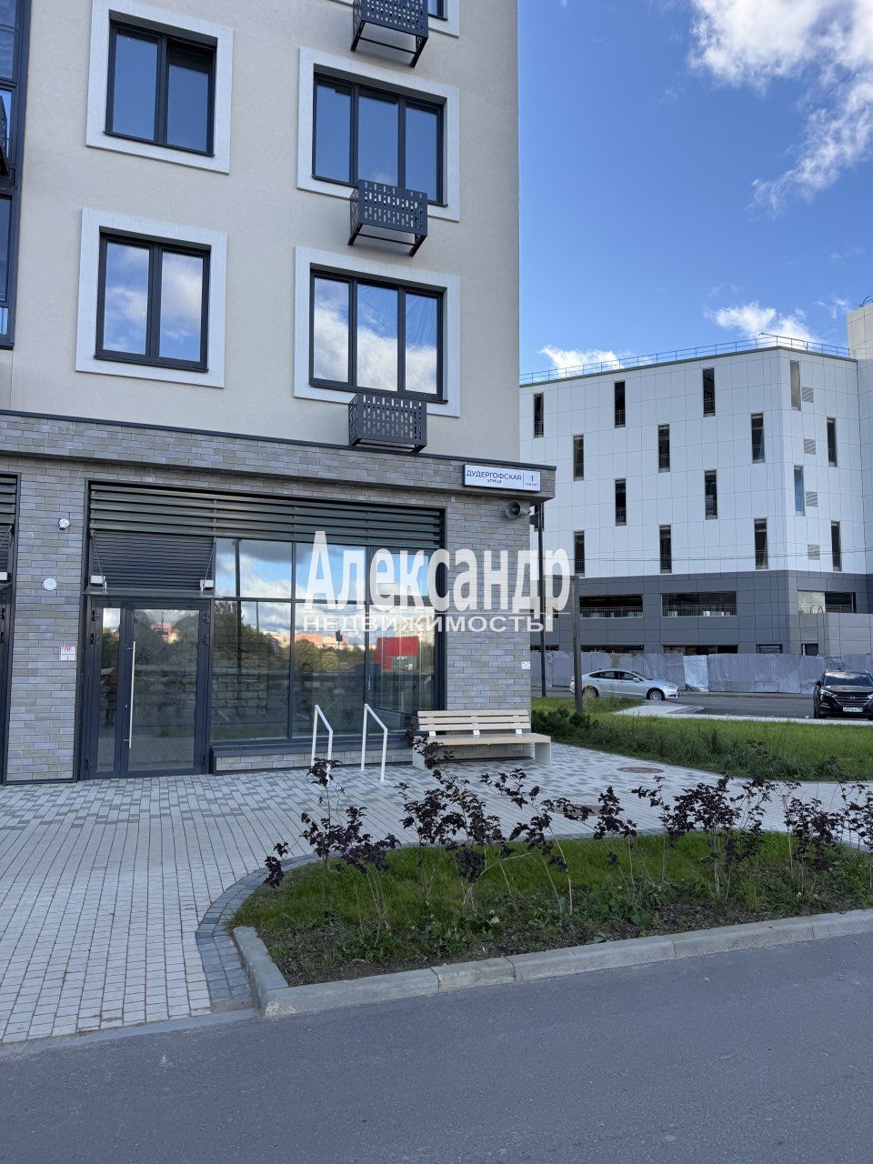 1-комнатная квартира (33м2) на продажу по адресу Ленинградская область, Ломоносовский район, Лаголовское сельское поселение, деревня Лаголово, Дудергофская улица, 1к1— фото 4 из 20