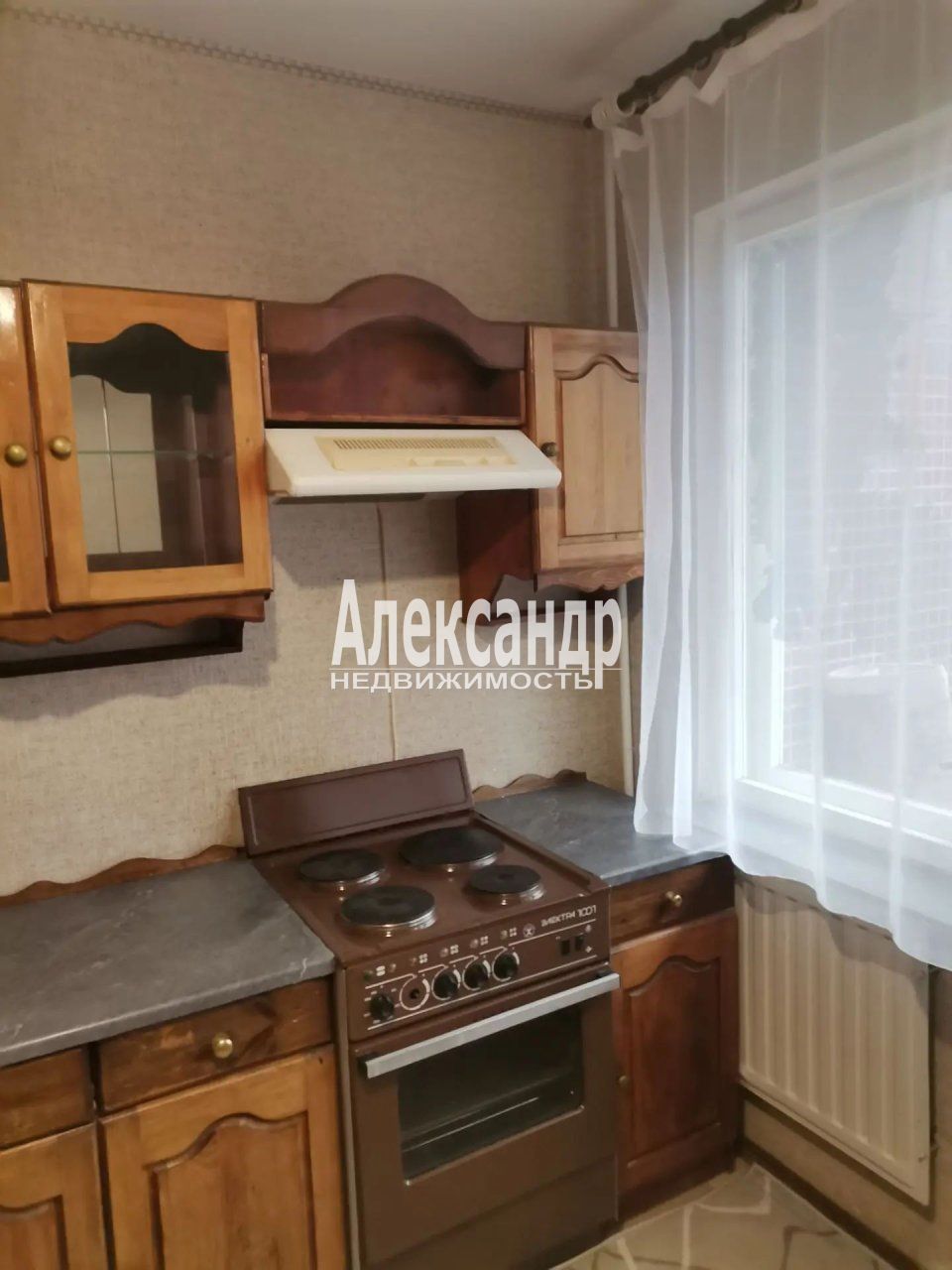 1-комнатная квартира (37м2) в аренду по адресу Санкт-Петербург, улица Чудновского, 13— фото 6 из 9