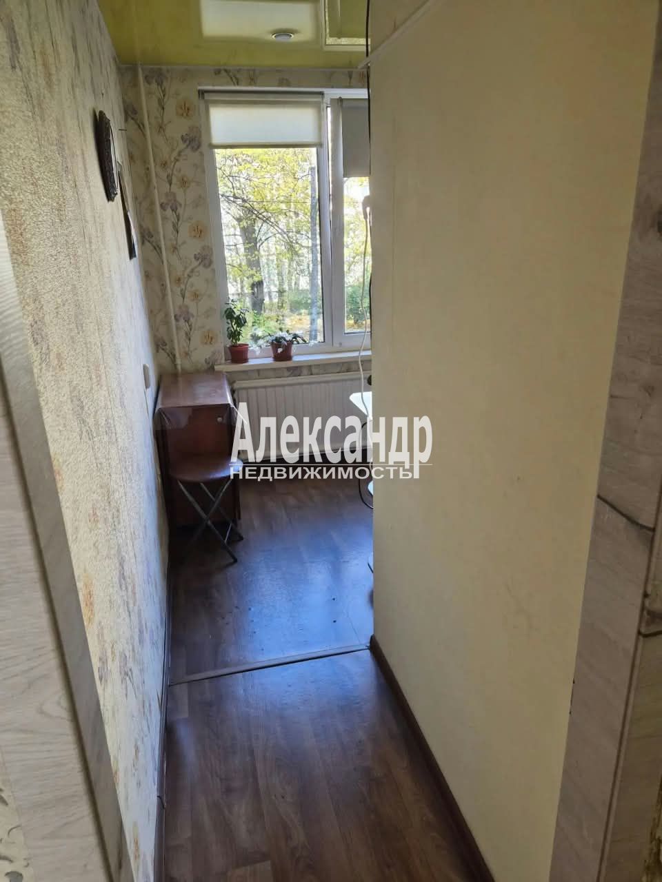 2-комнатная квартира (47м2) в аренду по адресу Санкт-Петербург, проспект Большевиков, 33к3— фото 5 из 15