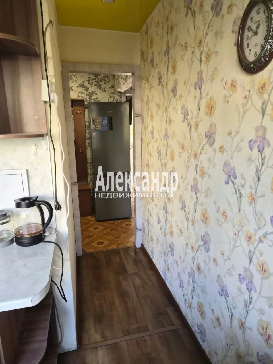 2-комнатная квартира (47м2) в аренду по адресу Санкт-Петербург, проспект Большевиков, 33к3— фото 7 из 15