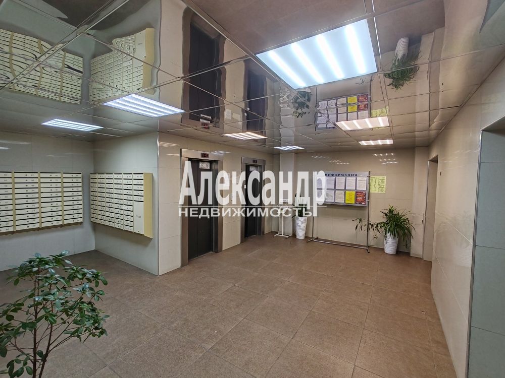 2-комнатная квартира (85м2) в аренду по адресу Санкт-Петербург, Тихорецкий проспект, 26— фото 17 из 33