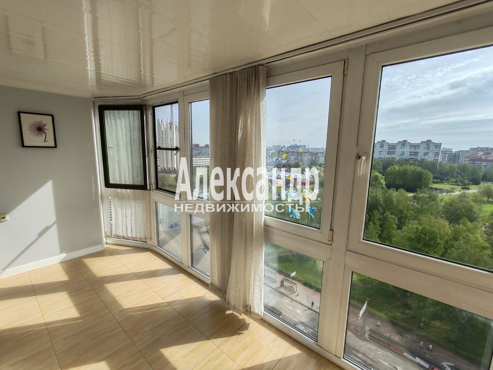 2-комнатная квартира (85м2) в аренду по адресу Санкт-Петербург, Тихорецкий проспект, 26— фото 10 из 33