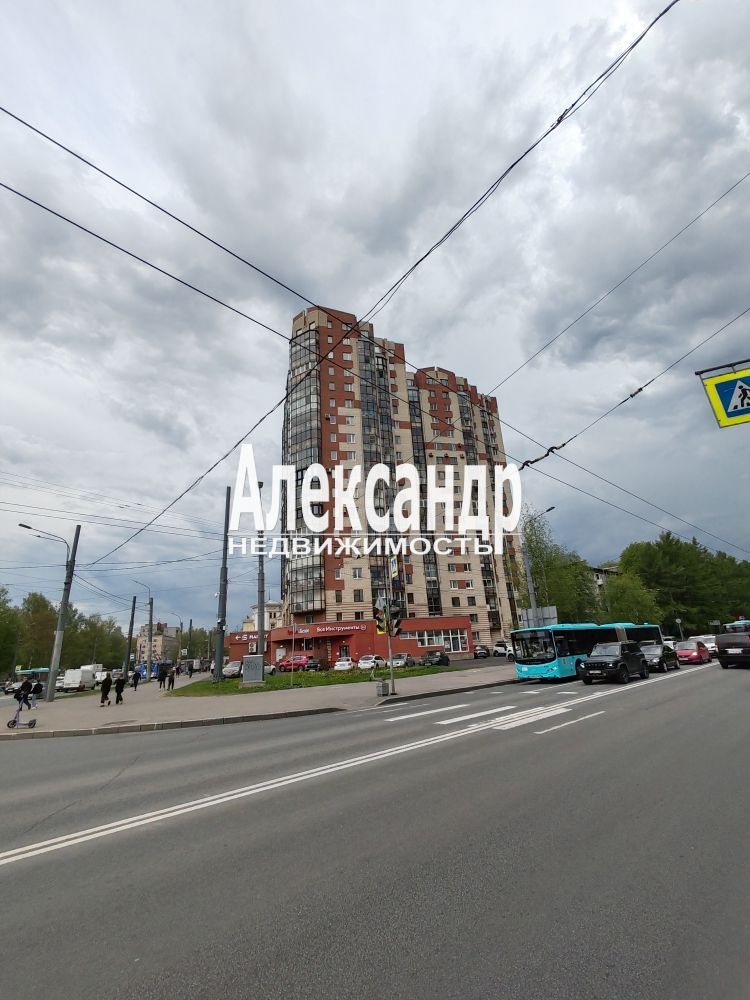 2-комнатная квартира (85м2) в аренду по адресу Санкт-Петербург, Тихорецкий проспект, 26— фото 32 из 33