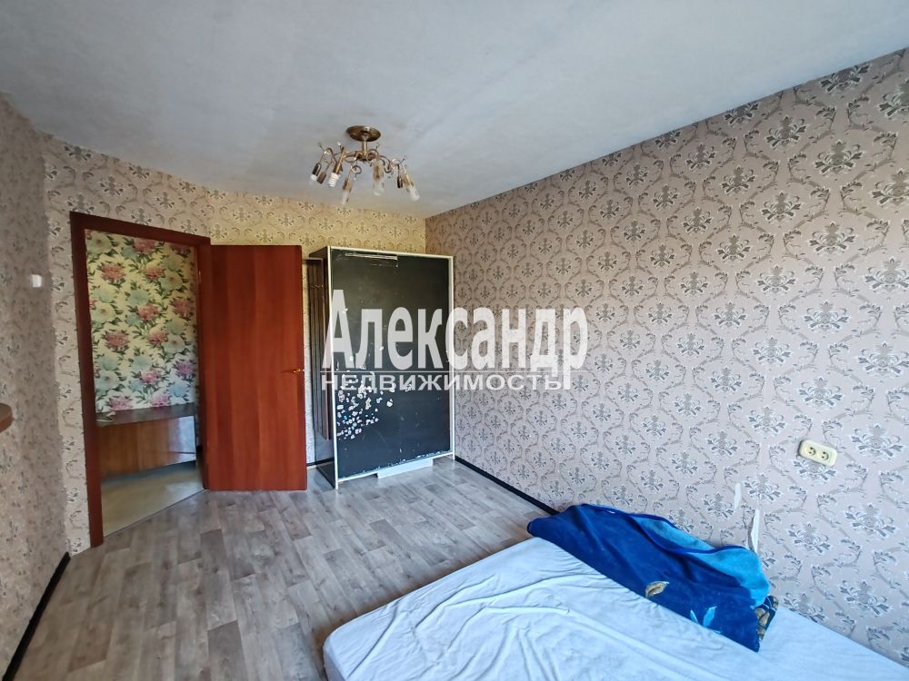 2-комнатная квартира (43м2) в аренду по адресу Санкт-Петербург, улица Беринга, 26к1— фото 10 из 22