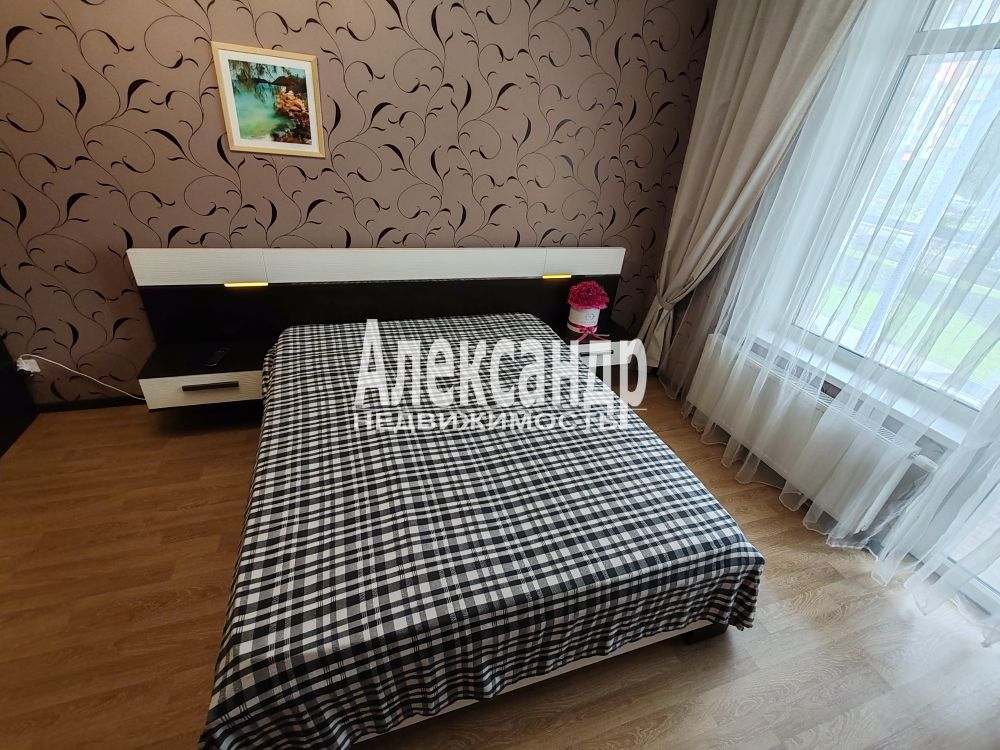 1-комнатная квартира (50м2) в аренду по адресу Санкт-Петербург, улица Адмирала Трибуца, 7— фото 18 из 37