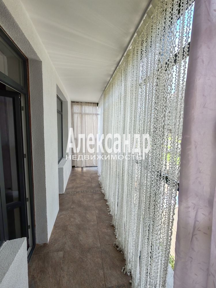 1-комнатная квартира (50м2) в аренду по адресу Санкт-Петербург, улица Адмирала Трибуца, 7— фото 15 из 37