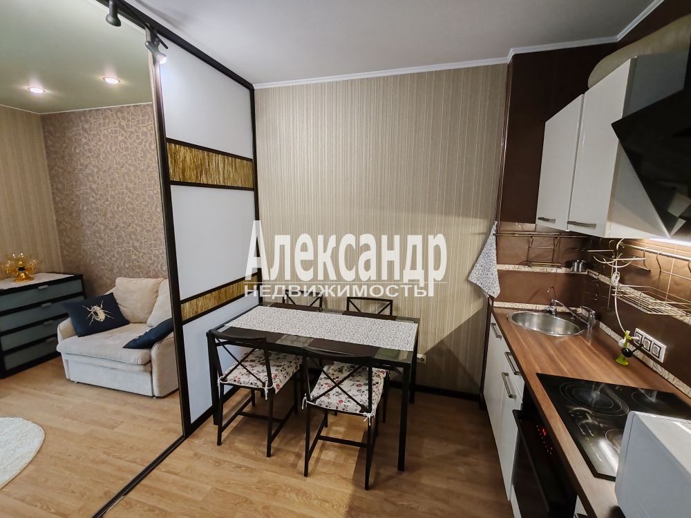 1-комнатная квартира (50м2) в аренду по адресу Санкт-Петербург, улица Адмирала Трибуца, 7— фото 4 из 37