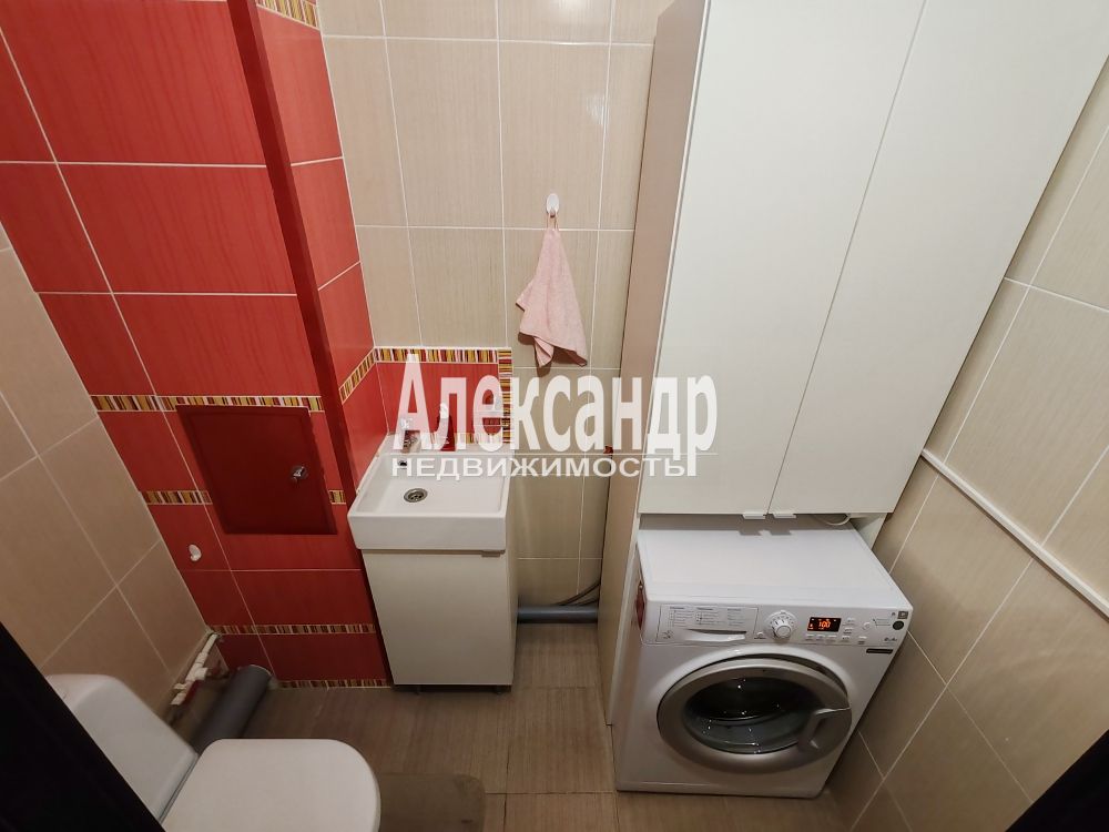 1-комнатная квартира (50м2) в аренду по адресу Санкт-Петербург, улица Адмирала Трибуца, 7— фото 30 из 37