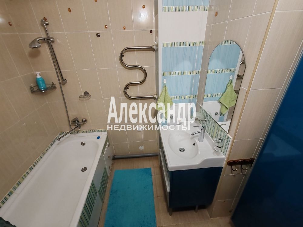 1-комнатная квартира (50м2) в аренду по адресу Санкт-Петербург, улица Адмирала Трибуца, 7— фото 24 из 37