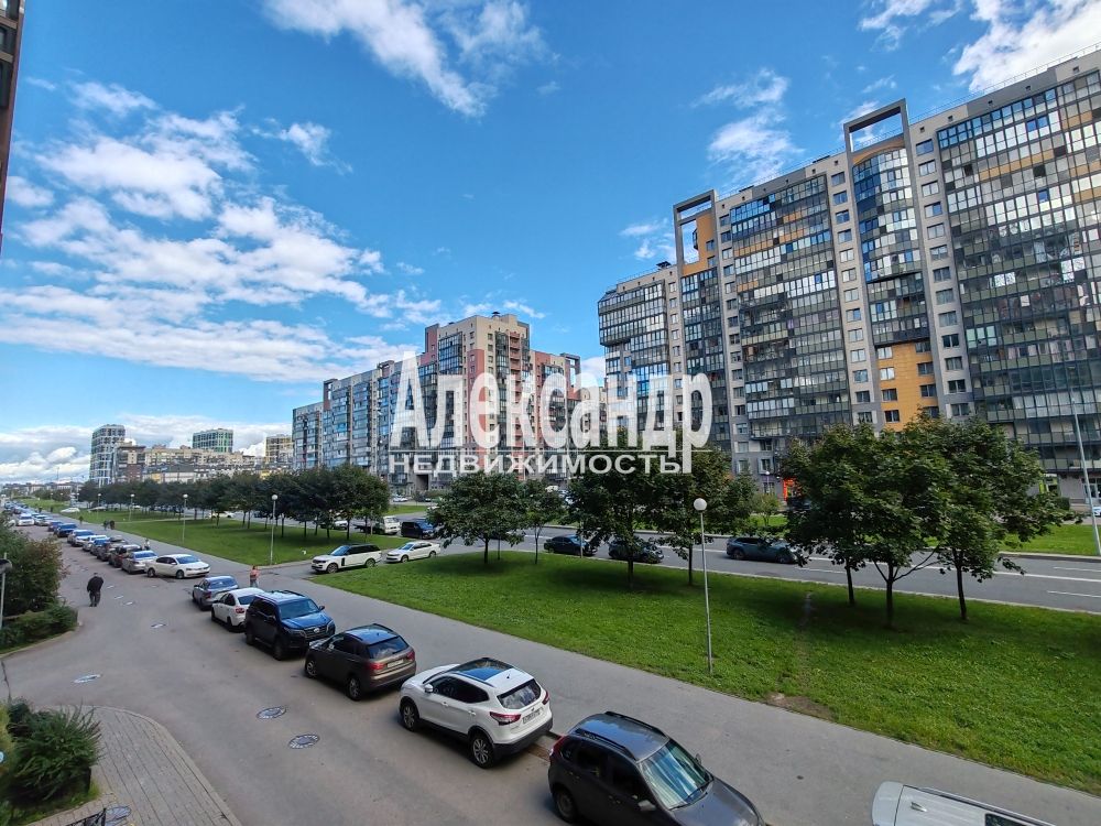 1-комнатная квартира (50м2) в аренду по адресу Санкт-Петербург, улица Адмирала Трибуца, 7— фото 14 из 37