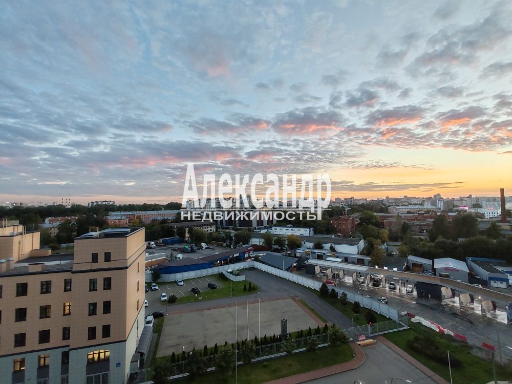 1-комнатная квартира (33м2) в аренду по адресу Санкт-Петербург, Уральская улица, 21— фото 16 из 27