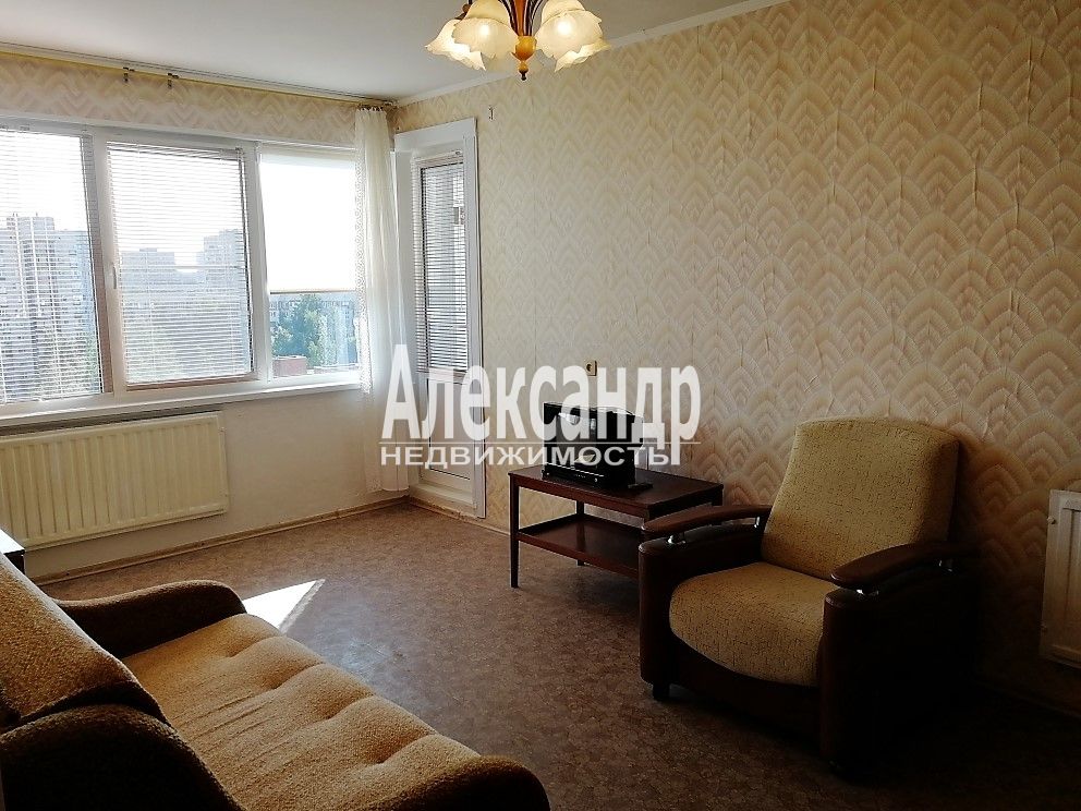 1-комнатная квартира (34м2) в аренду по адресу Санкт-Петербург, Поэтический бульвар, 19к1— фото 1 из 21