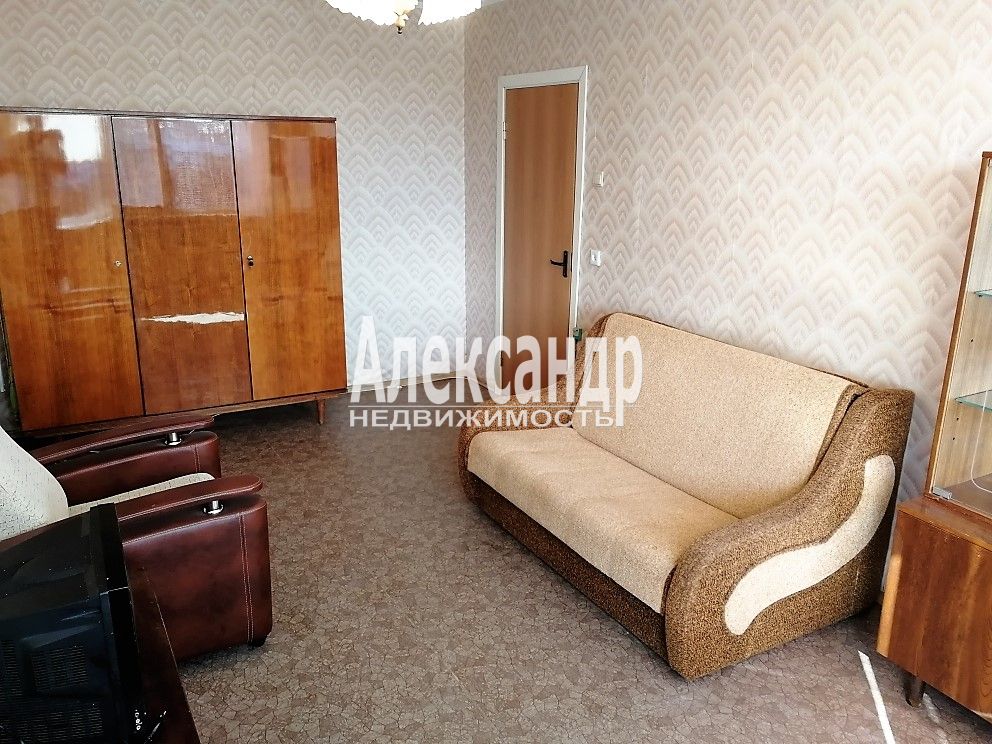 1-комнатная квартира (34м2) в аренду по адресу Санкт-Петербург, Поэтический бульвар, 19к1— фото 3 из 21