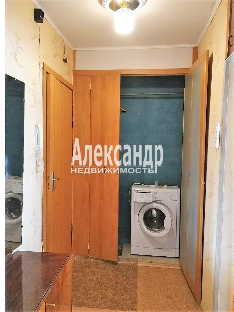 1-комнатная квартира (34м2) в аренду по адресу Санкт-Петербург, Поэтический бульвар, 19к1— фото 8 из 21