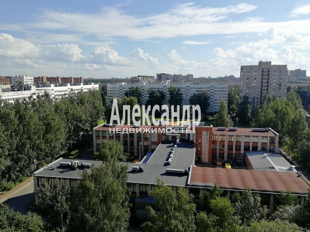 1-комнатная квартира (34м2) в аренду по адресу Санкт-Петербург, Поэтический бульвар, 19к1— фото 14 из 21